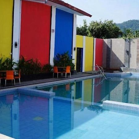 Hotel Ranah Bundo Padang  Zewnętrze zdjęcie
