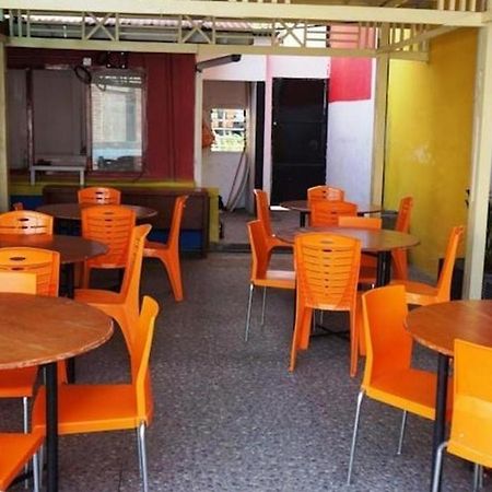 Hotel Ranah Bundo Padang  Zewnętrze zdjęcie